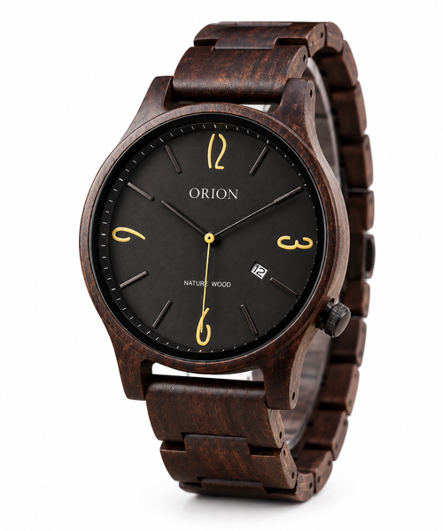 Orion Aurum Herrenuhr aus Holz – seitliche Ansicht auf Weiß