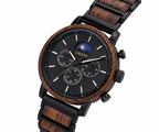 Orion Eclipse – Herrenuhr aus Holz mit Mondphase & Totalisatoren